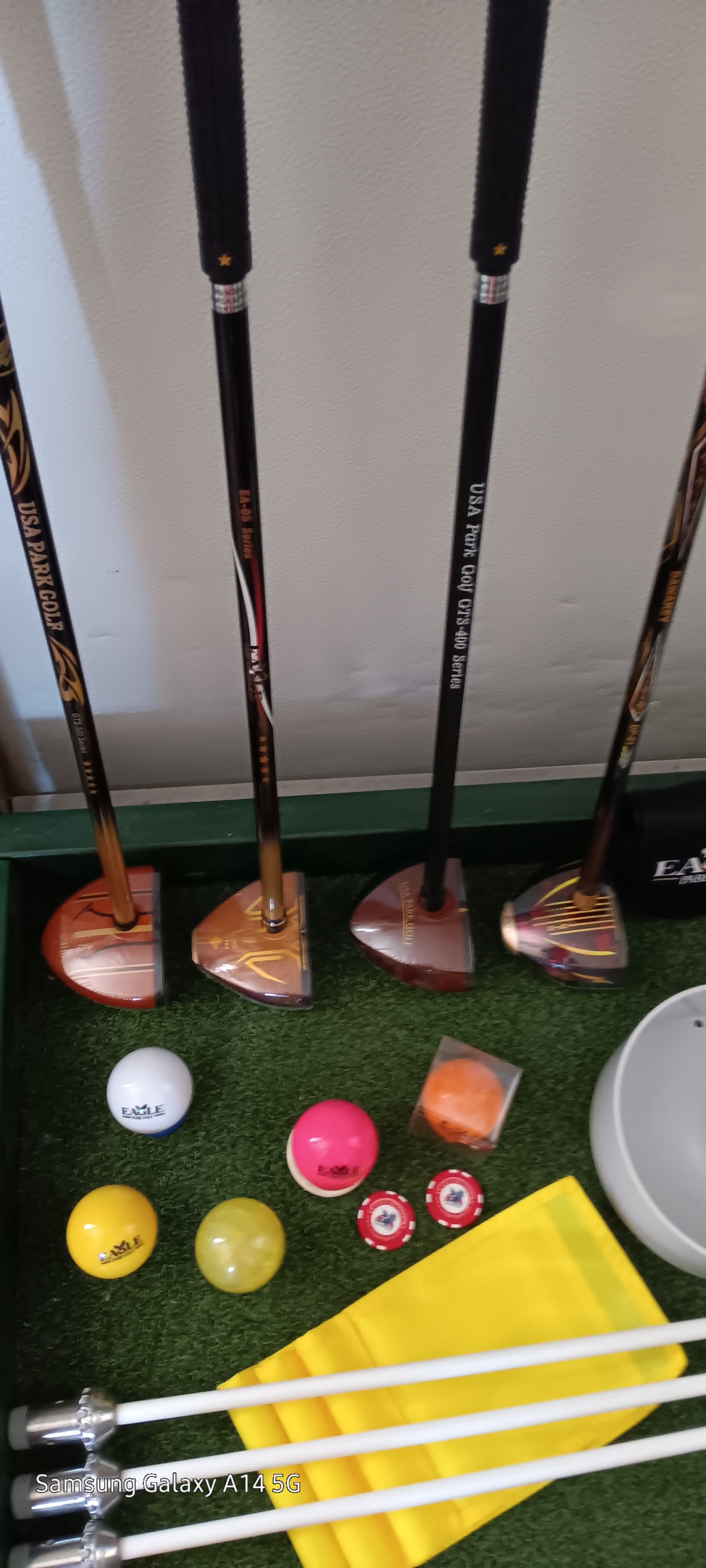 Complete 3 Hole Park Golf Starter Kit (28 Pcs.)